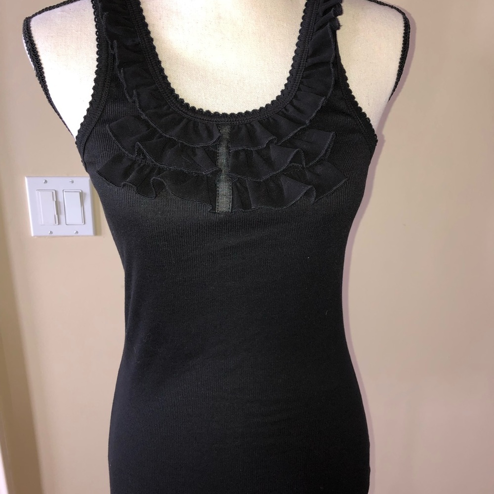 Aquamar ruffled t